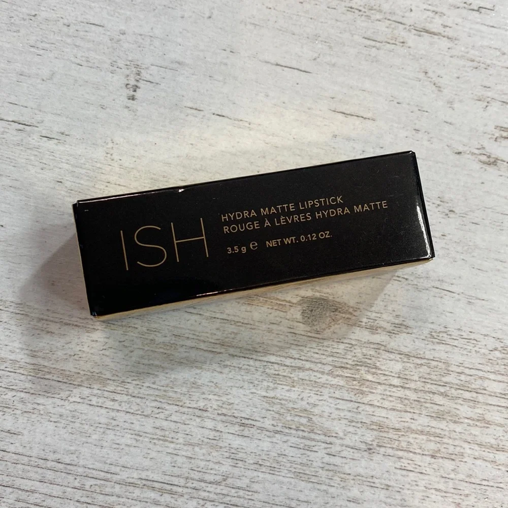 ISH Hydra Matte Lipstick Innocent